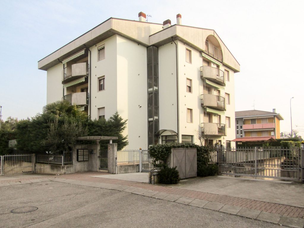 Buttapietra (Costruzione complesso residenziale)
